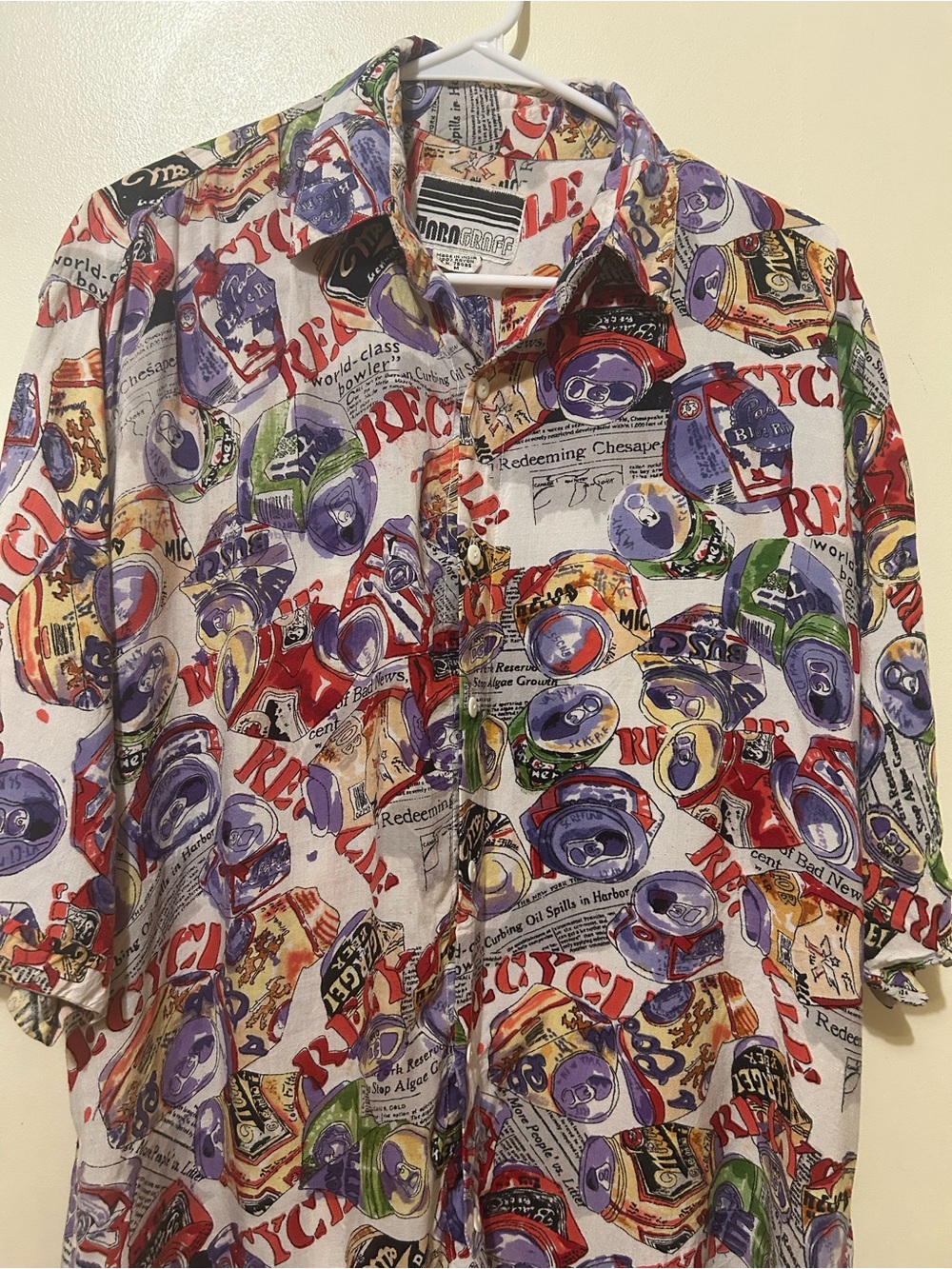 Vintage Paragraff Newspaper Print Sz M Multi-Color Short Sleeve Shirt Rayon